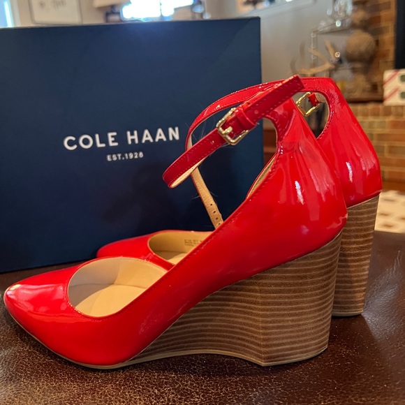 Cole Haan   Style Lacy Red Patten leather 7.5 B - Picture 4 of 8